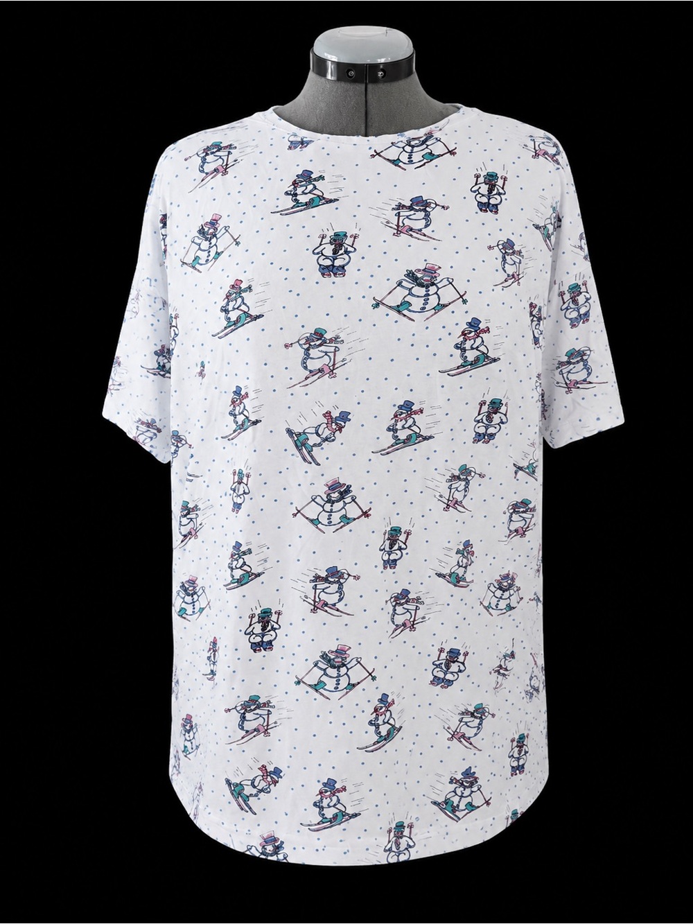 Women’s snowman print pajama shirt.